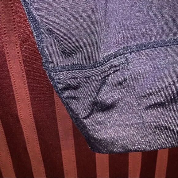 Lululemon capris - Picture 7 of 7